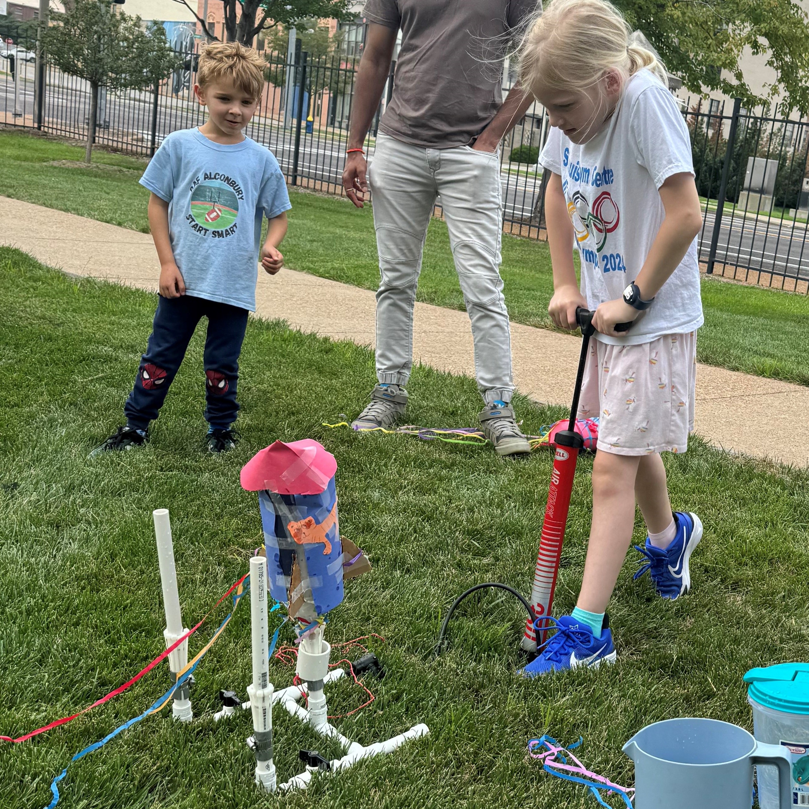 water bottle pump - square